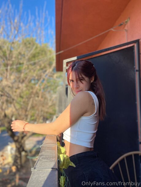 Frambuy naked pornstar pic