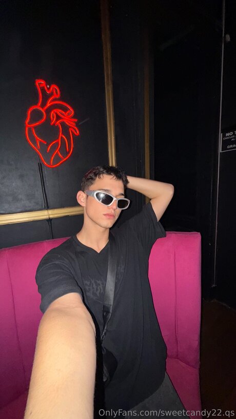 Sweetcandy22 Qs model naked img