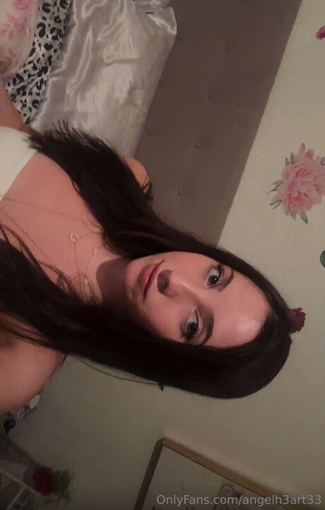 Angelh3art33 xxx actress pics