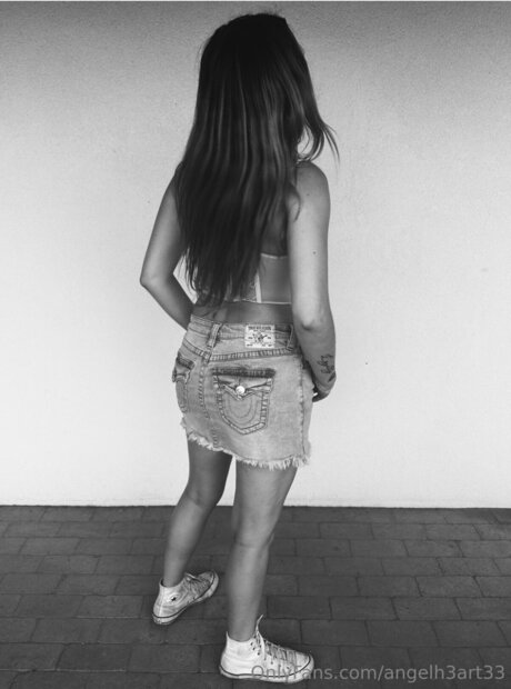 Angelh3art33 porn actress pictures