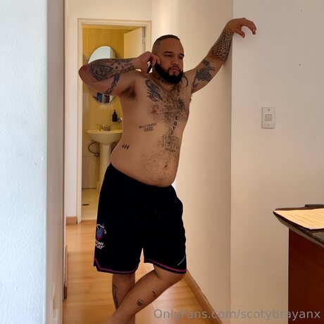 Scotybrayanx pretty pornstar images