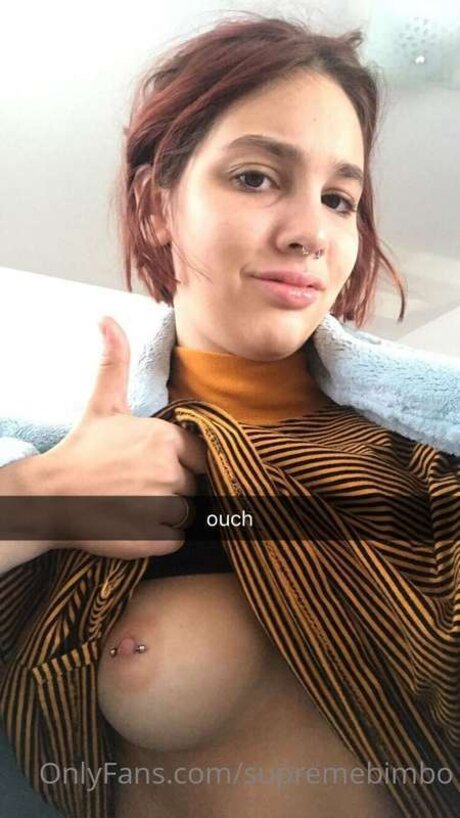 Supremebimbo pornstar erotic images