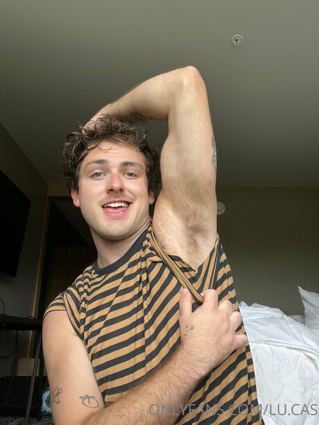 Lu Cas nude actress img