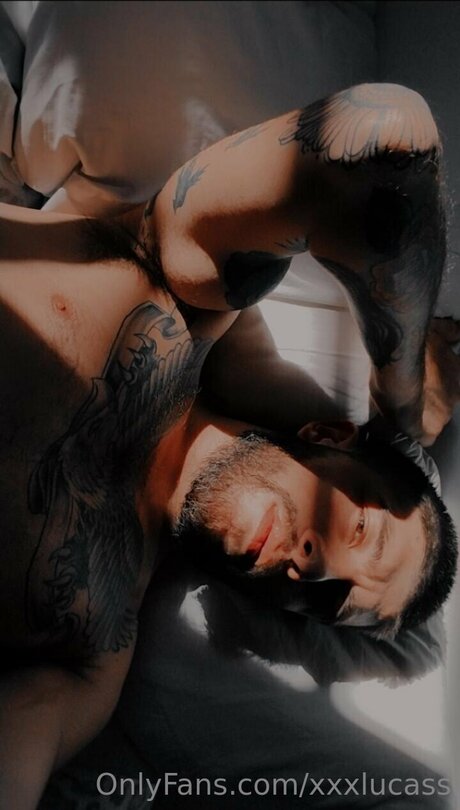 busty mom onlyfans top images