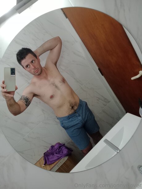 Jonnyclover nudes pornstar pic