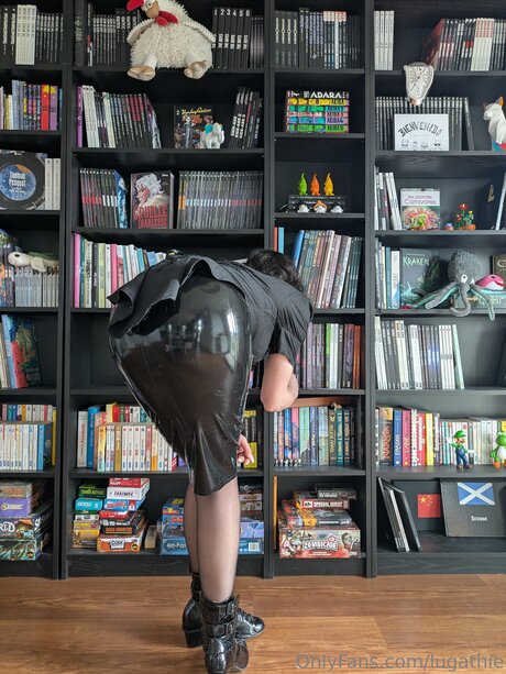 Lugathie pretty star pics