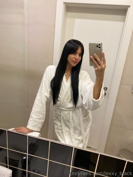 Lexxy Black pornstar free images