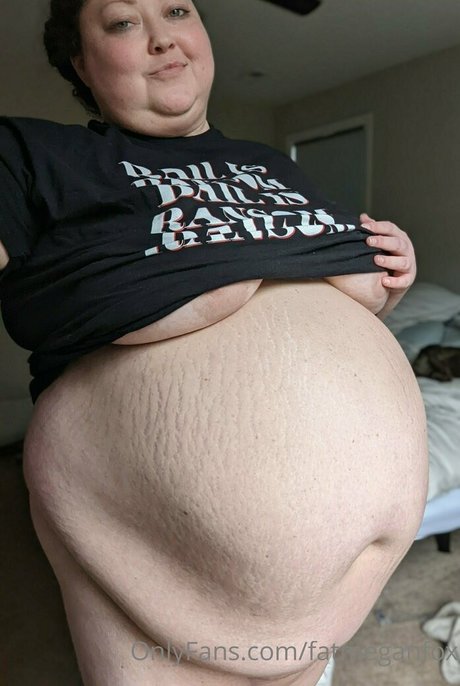 fatmeganfox naked model pictures