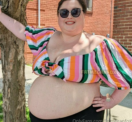 fatmeganfox pornstar perfect pic