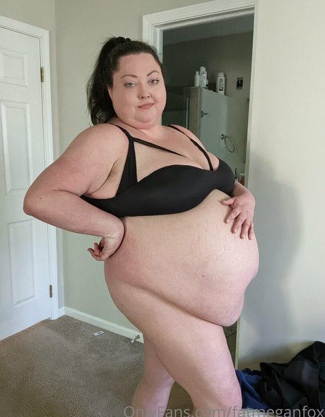 fatmeganfox hot pornstar image