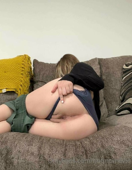 hotmomevie pornstar exclusive archive