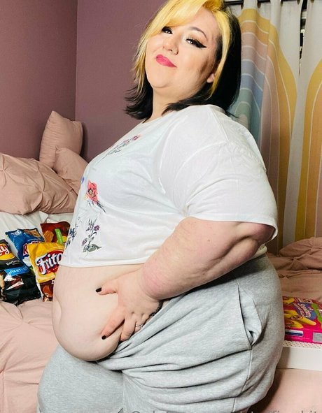 stuffingkit pornstar nudes images