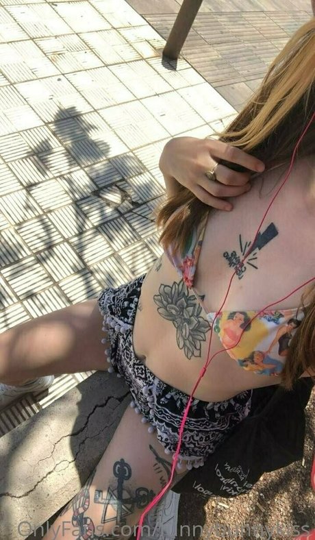 feet milf onlyfans art nude pic