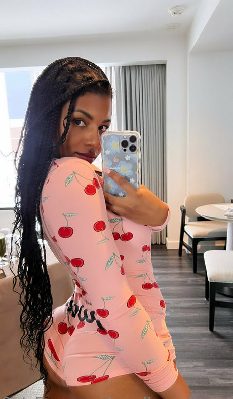 carolinneoliveirafree star pornographic archive