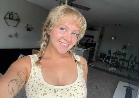 alt girl onlyfans art nude images