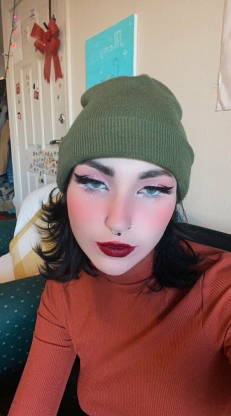 fairyyspit2 pornographic star picture