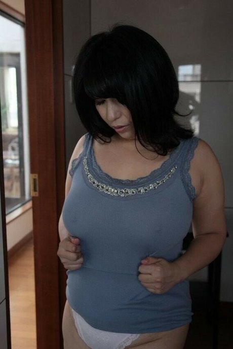 Yukari Orihara sexy star pic