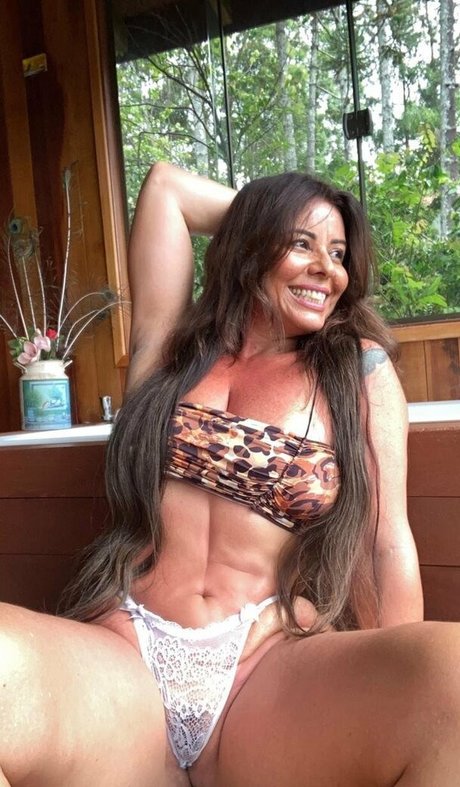 vanessafreitas exclusive star pic