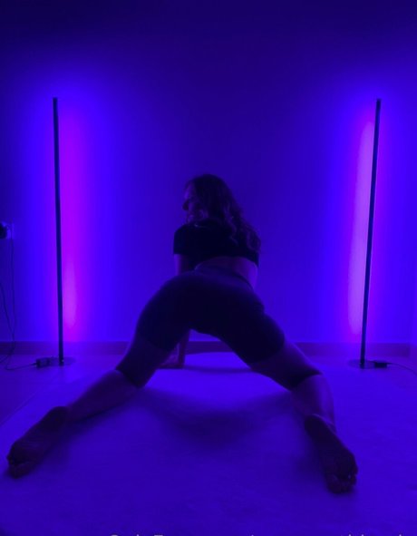 bikini fitness onlyfans beautiful naked image