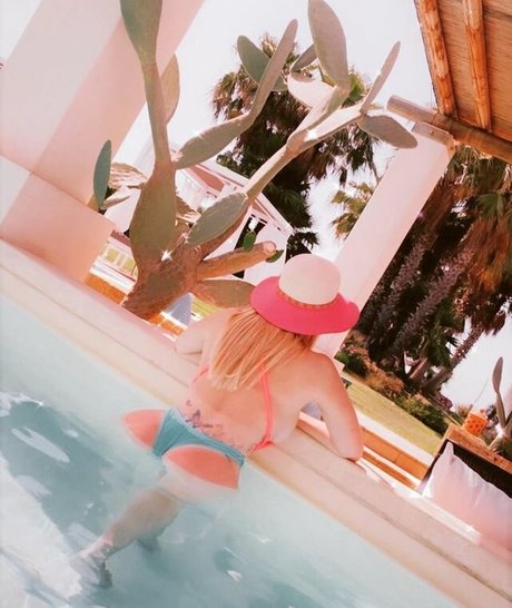 small pussy onlyfans sexy nudes photo