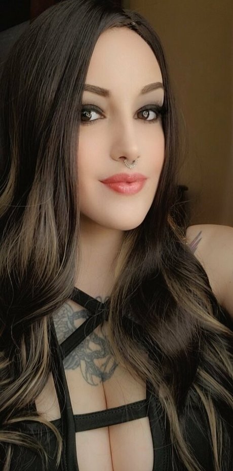 alexiwildexxx high quality pornstar pic