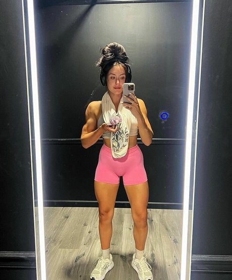 Brooklyn Hillenbrand actress gallery