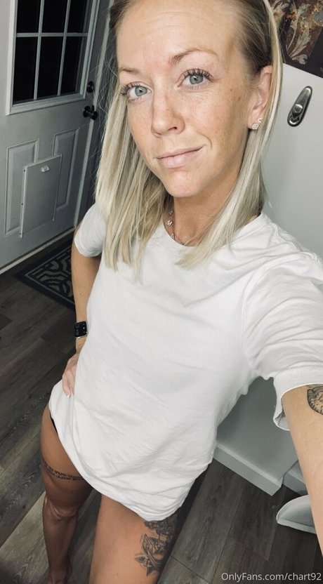 shemale handjob onlyfans free picture