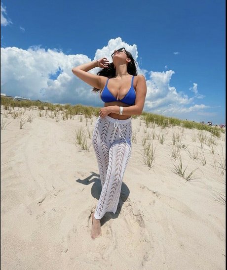 joi asian onlyfans sexy nudes picture