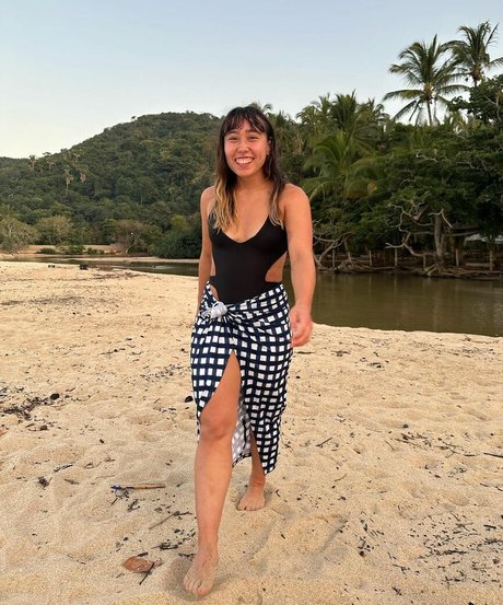 Katelyn Ohashi star perfect photo