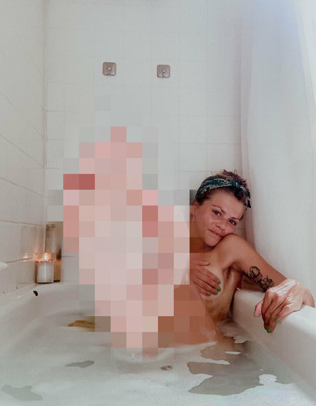 alyssagreen adult actress picture