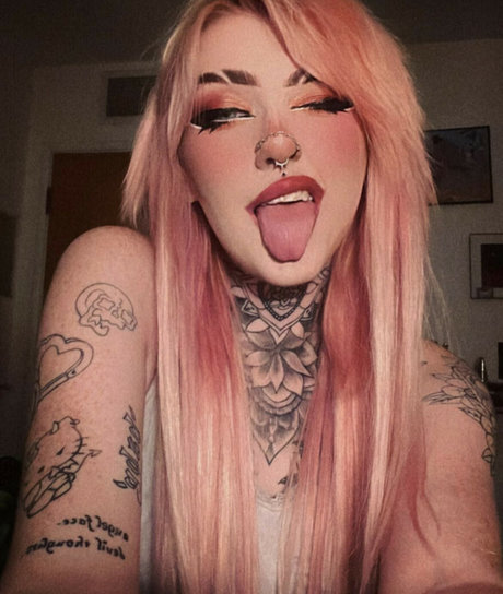 Haylayly nudes model gallery