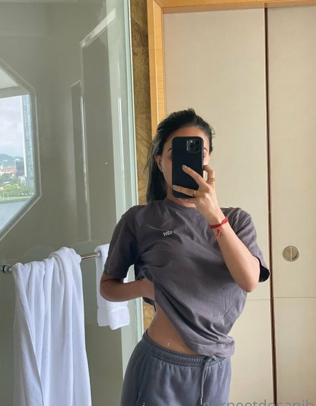 Gurneet Dosanjh pornstar sexy picture