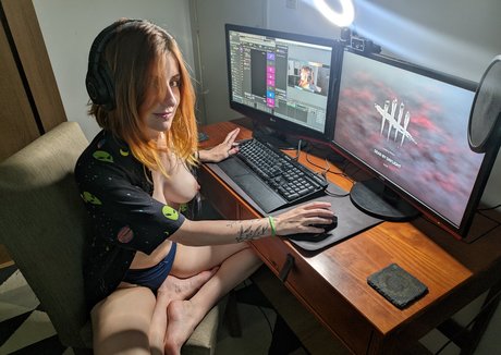 Yeshee_ model nude gallery