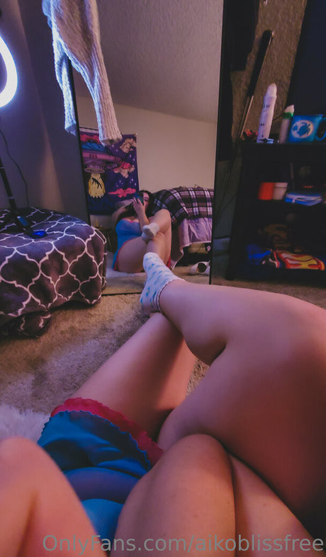 goth threesome onlyfans nudes photos