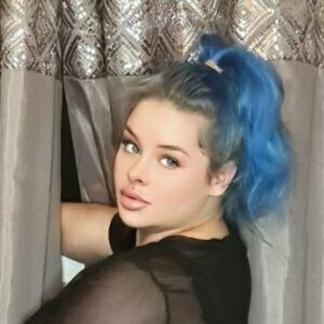 sucking tits onlyfans hot naked pics