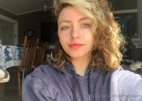 redhead squirt onlyfans hot gallery