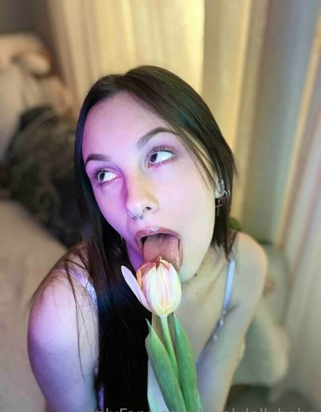 novaseren model adult pictures