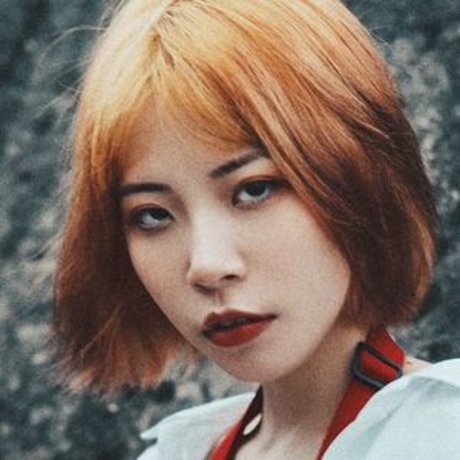 yunij98 xxx star picture