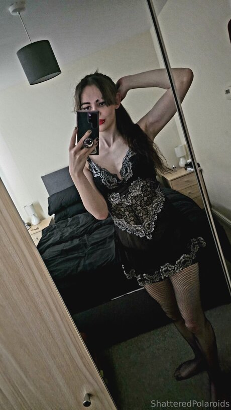 shatteredpolaroids perfect pornstar image