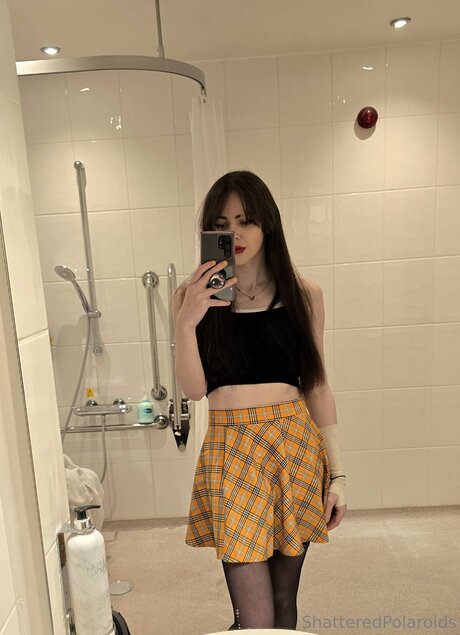 shatteredpolaroids pornographic actress image