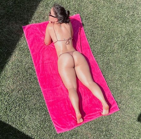 curvy nude onlyfans adult archive