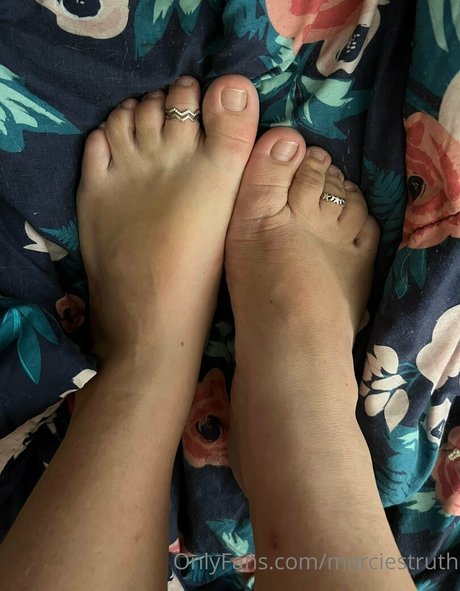 marciestruth free star image