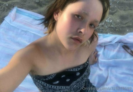 fingering pussy onlyfans top img