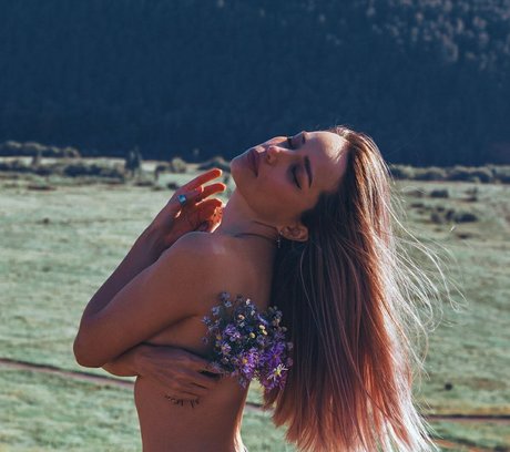 ass spread onlyfans hot naked galleries