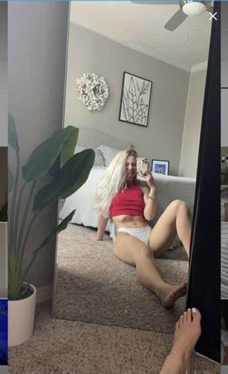 Abigail White high quality model gallery