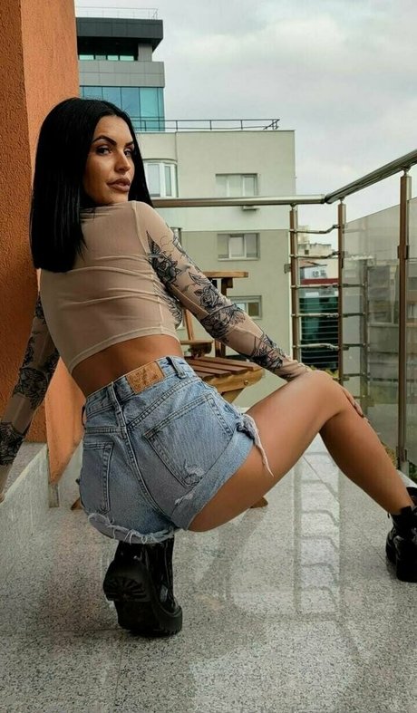 skylarcharm pornstar beautiful images