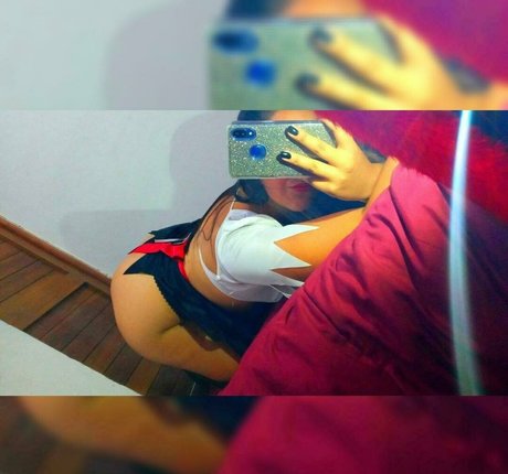 skylarcharm model sexy picture