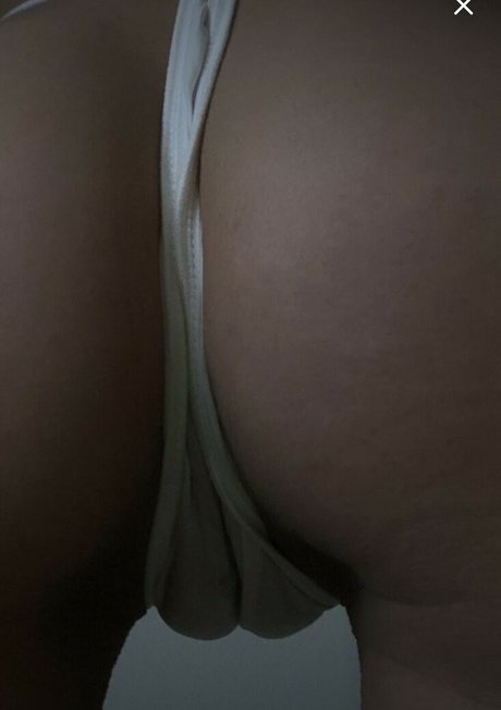 veganutayaa erotic pornstar img