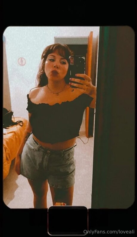 Loveali perfect star pic