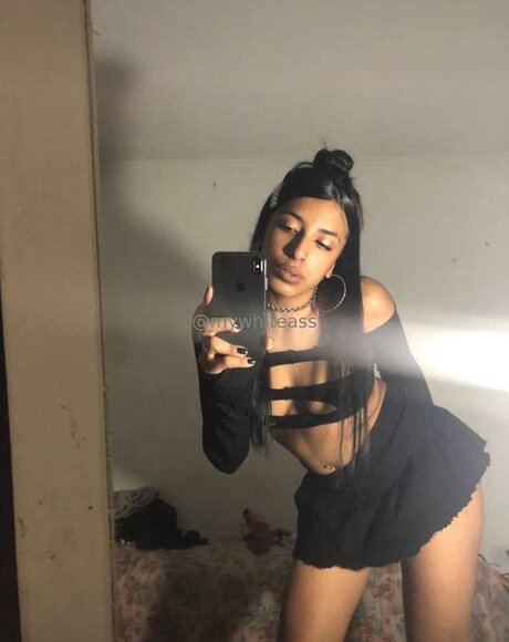 Yourwhiteass pornstar photos